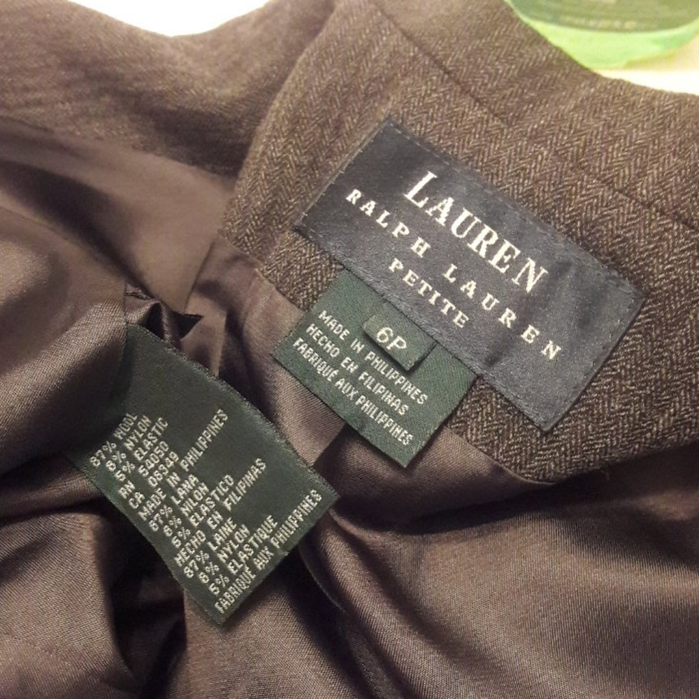 Lauren Ralph Lauren/ Grey/ Cropped Blazer - Picture 8 of 8